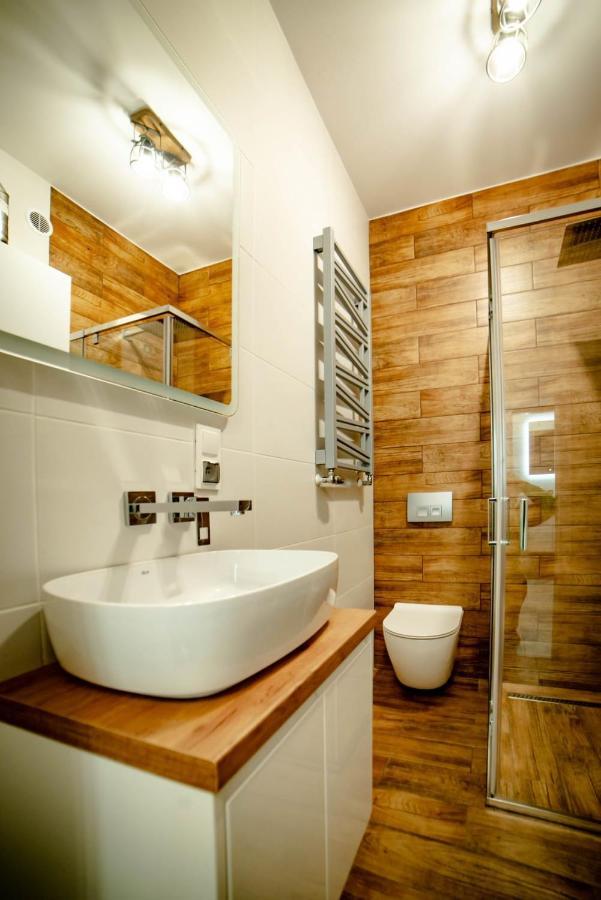 Lofty Apartamenty Namyslow I Exterior foto